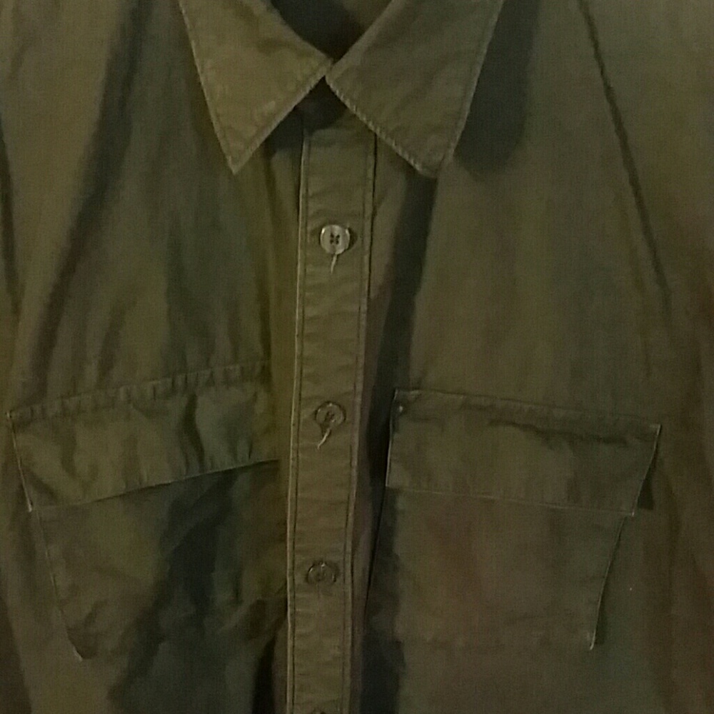 Kenneth Cole mens navy shirt - Picture 3 of 4